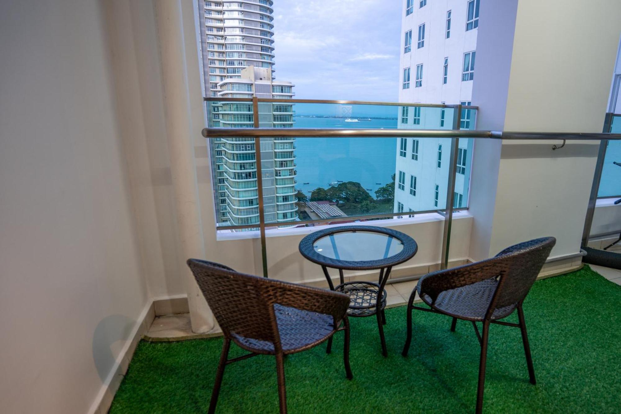 Appartement Seaview Mansion One Georgetown Extérieur photo
